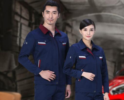 企业在选择南京工(gōng)作(zuò)服定做厂家时需要注意哪些