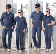 南京工(gōng)作(zuò)服定做师傅给工(gōng)厂设计夏季服装(zhuāng)